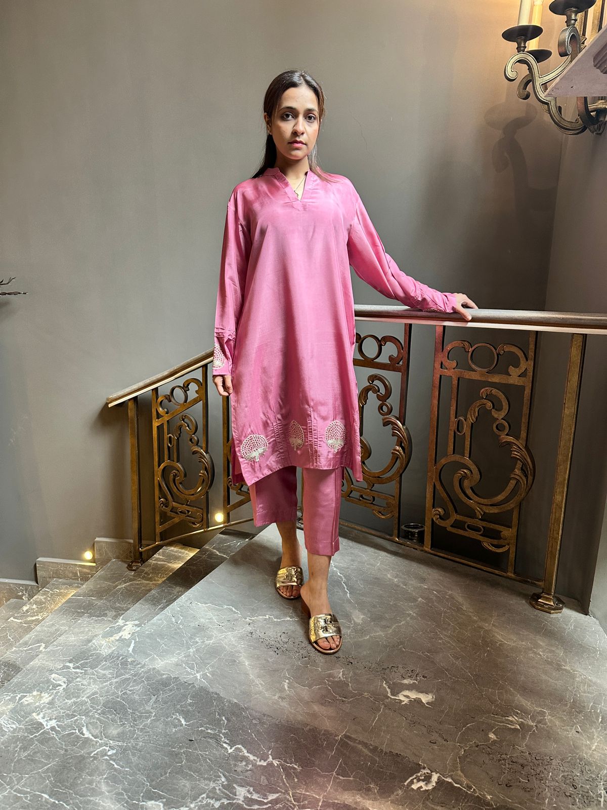 Ease (Rose pink)