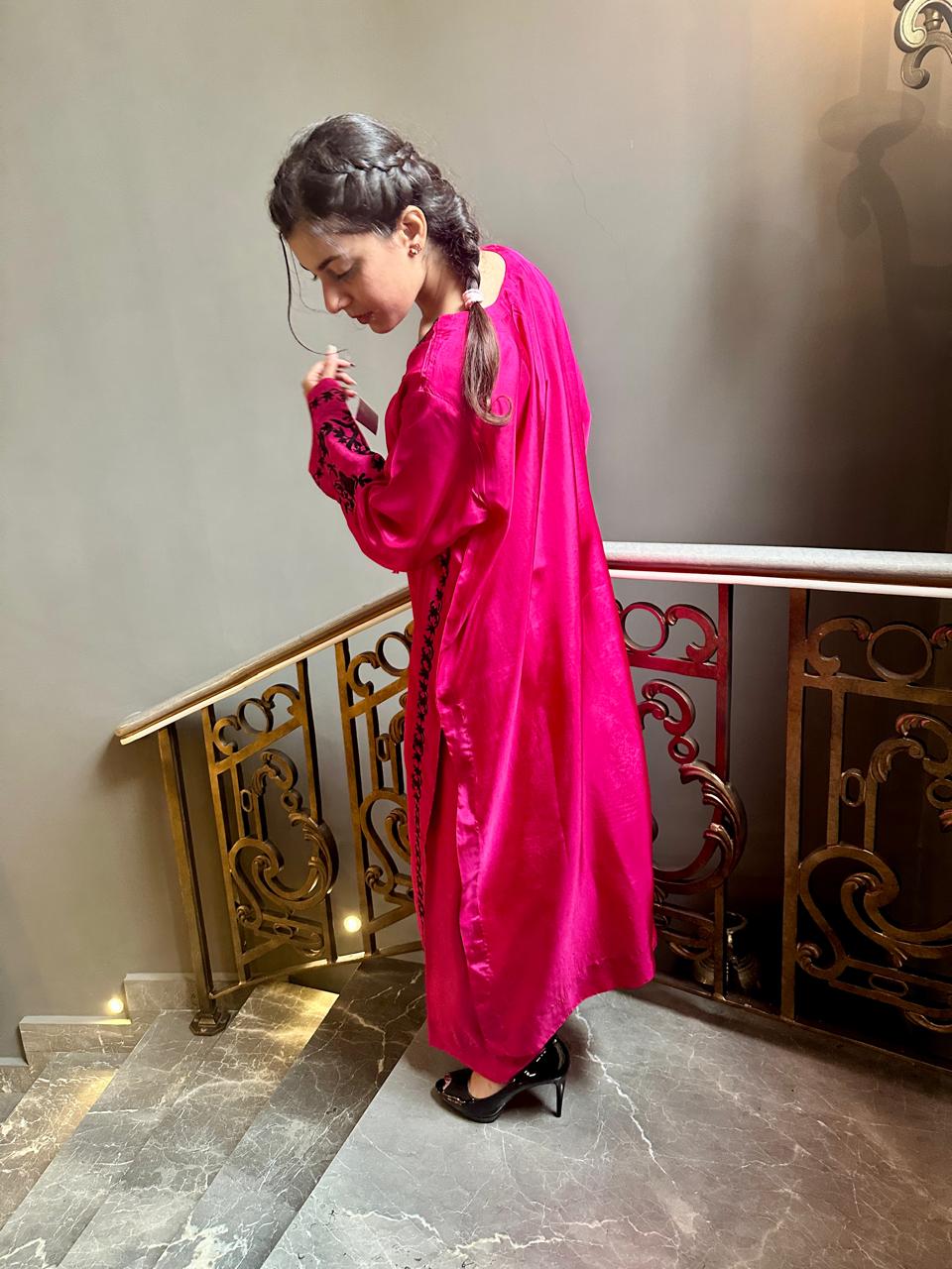 Aura (Hot pink)