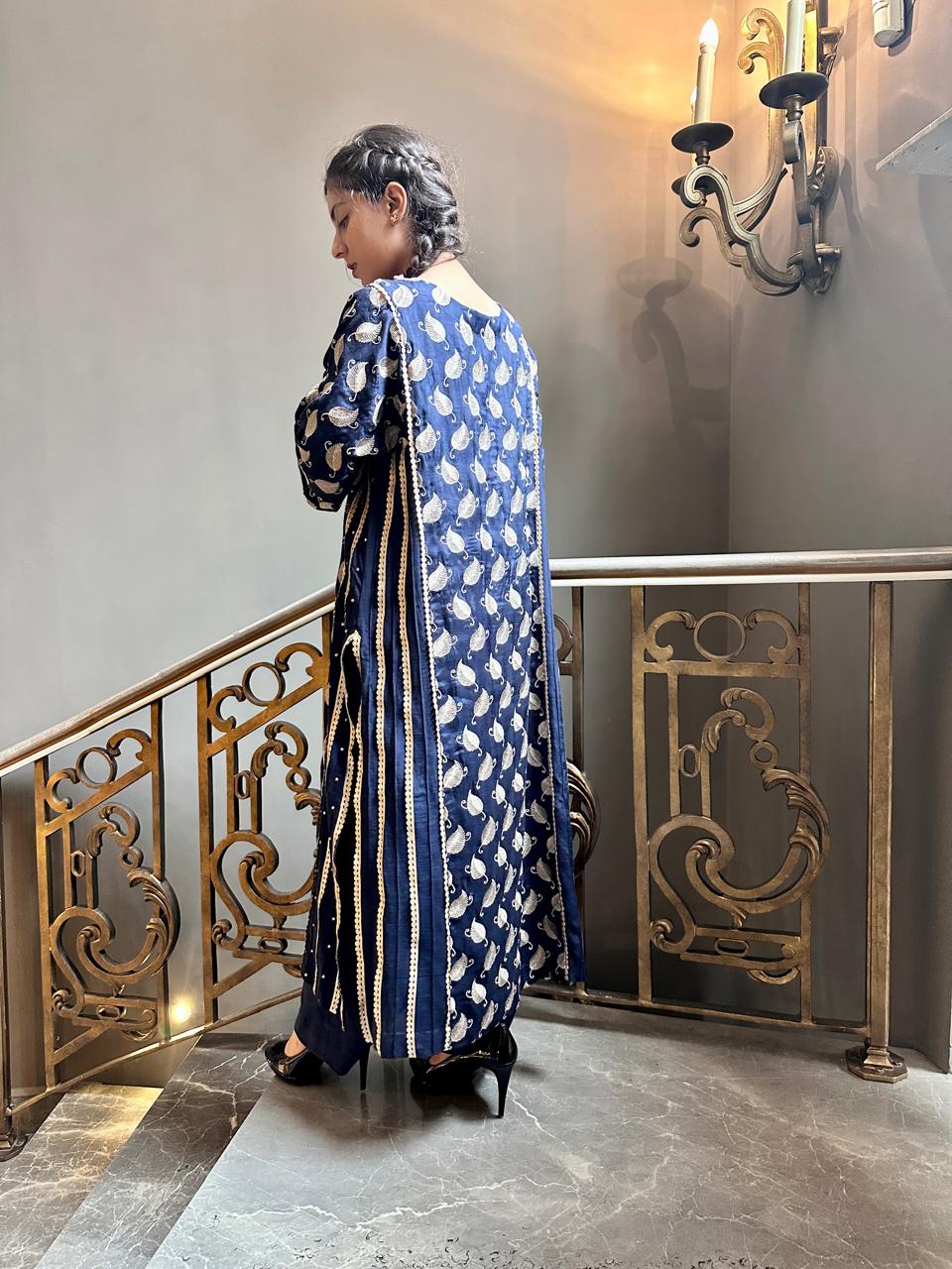 Foliage (Navy blue)